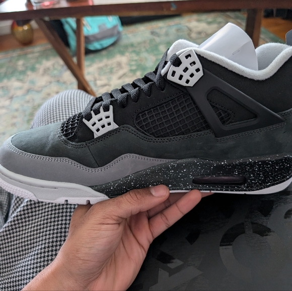 Air Jordan 4s Fear - Picture 4 of 6